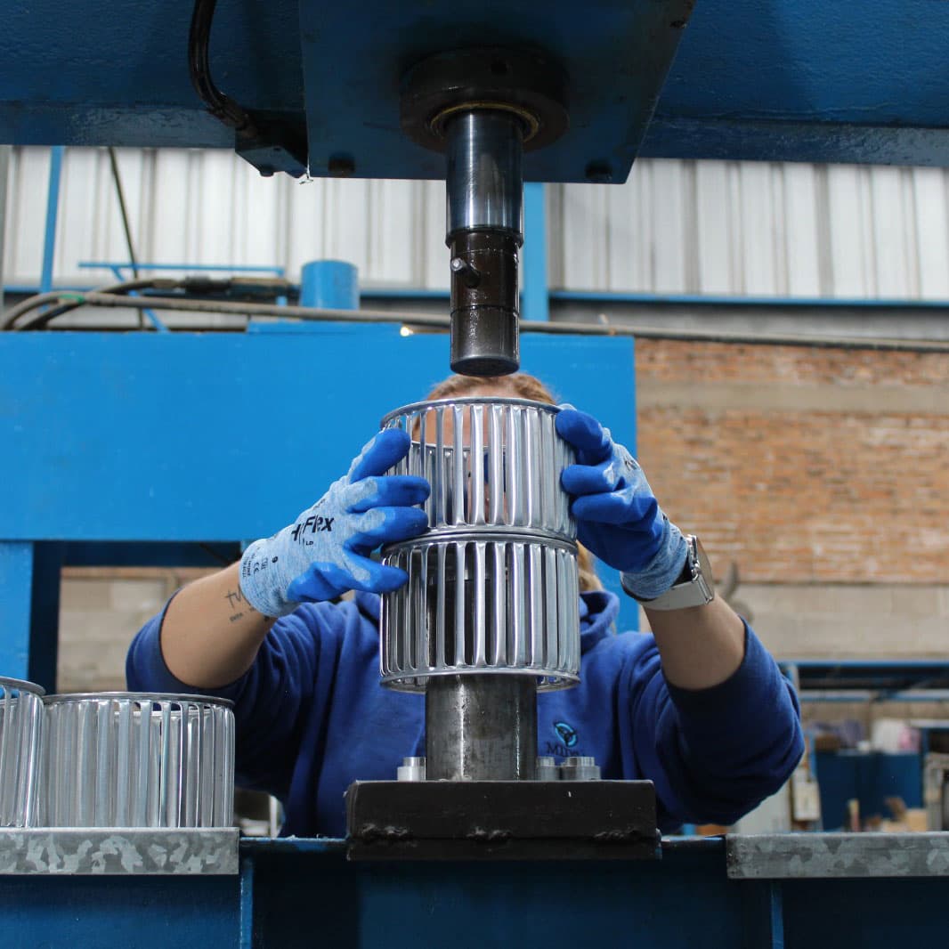 Equipo MIDSA trabajando - Imagen 6