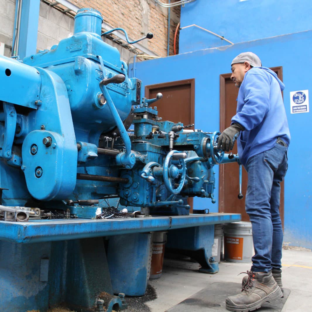 Equipo MIDSA trabajando - Imagen 7